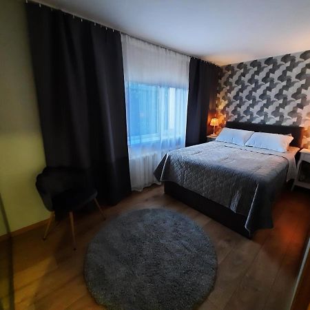 Centrum Bridge Apartment Pärnu Eksteriør bilde