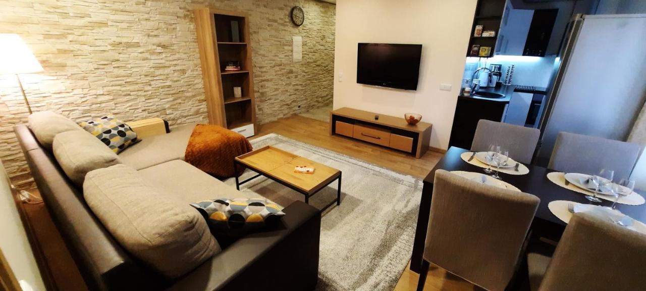 Centrum Bridge Apartment Pärnu Eksteriør bilde